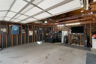 302 Rockwood St, La Porte, IN 46350 - Photo 20