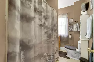 302 Rockwood St, La Porte, IN 46350 - Photo 6