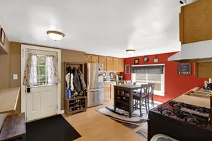 302 Rockwood St, La Porte, IN 46350 - Photo 4