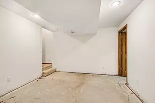 1040 Stillwater Pkwy, Crown Point, IN 46307 - Photo 28