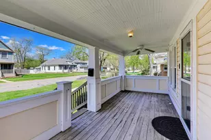 791 Lincoln St, Hobart, IN 46342 - Photo 4