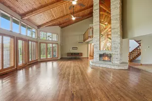 732 Royal Dublin Ln, Dyer, IN 46311 - Photo 12