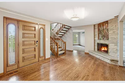 732 Royal Dublin Lane, Dyer, IN 46311 - Photo 6