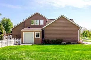 1270 E Greenview Pl, Crown Point, IN 46307 - Photo 44