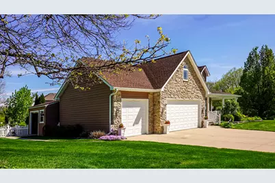 1270 E Greenview Place, Crown Point, IN 46307 - Photo 4