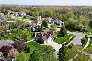 1270 E Greenview Pl, Crown Point, IN 46307 - Photo 46
