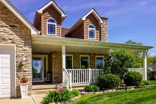 1270 E Greenview Pl, Crown Point, IN 46307 - Photo 6