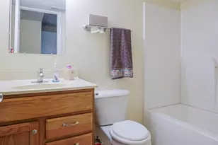 1270 E Greenview Pl, Crown Point, IN 46307 - Photo 38