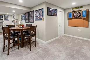 10813 Walnut Dr, Saint John, IN 46373 - Photo 20