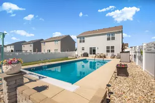 13205 McKinley Pl, Crown Point, IN 46307 - Photo 2