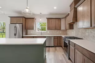 2218 Pradera Trl, Chesterton, IN 46304 - Photo 8