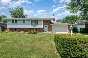 3214 Cooley St, Portage, IN 46368 - Photo 2