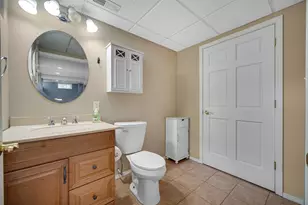 35 Oak Hollow Ct, Valparaiso, IN 46383 - Photo 22