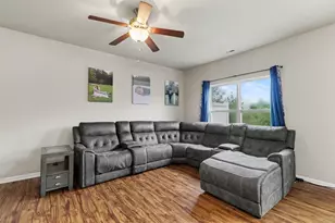 7682 E 111th Pl, Crown Point, IN 46307 - Photo 4