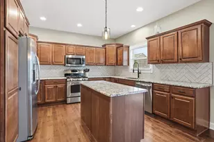 12794 Connecticut St, Crown Point, IN 46307 - Photo 10