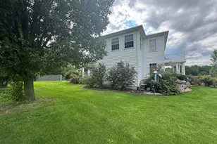 928 N Calumet Ave, Chesterton, IN 46304 - Photo 8