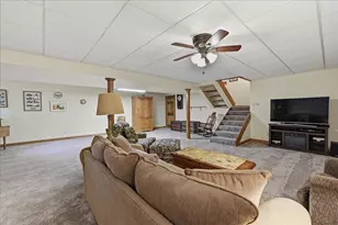 2105 Shadowood Ct, Valparaiso, IN 46383 - Photo 30