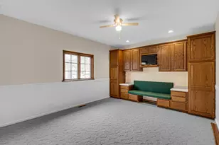 242 Golfview Dr, Schererville, IN 46375 - Photo 18
