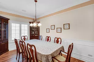 242 Golfview Dr, Schererville, IN 46375 - Photo 8
