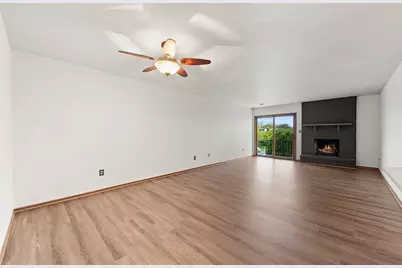 1720 Homan Drive #202, Schererville, IN 46375 - Photo 4