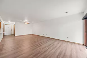 1720 Homan Dr, Schererville, IN 46375 - Photo 6