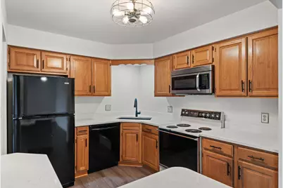 1720 Homan Drive #202, Schererville, IN 46375 - Photo 8