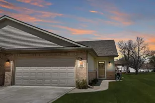 200 Polly Ln, Hobart, IN 46342 - Photo 18