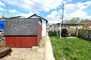 1173 Tyler St, Gary, IN 46407 - Photo 34