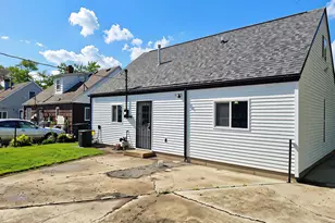 2340 Wilson St, Gary, IN 46404 - Photo 2