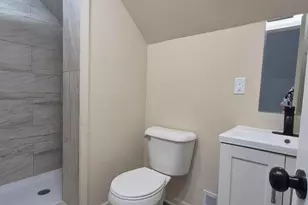 2340 Wilson St, Gary, IN 46404 - Photo 18