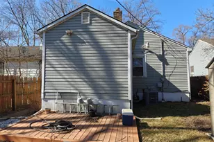 293 Calhoun St, Gary, IN 46406 - Photo 24