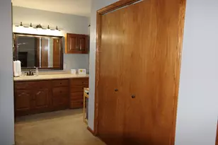 3737 Jewett Ave, Highland, IN 46322 - Photo 8