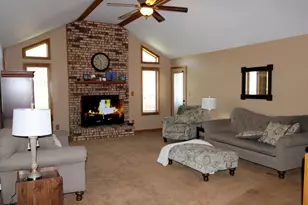 3737 Jewett Ave, Highland, IN 46322 - Photo 2