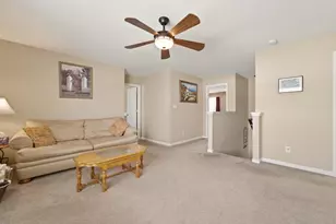 302 E 130th Ln, Crown Point, IN 46307 - Photo 16