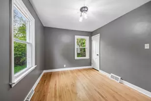 1206 Sycamore St, Crown Point, IN 46307 - Photo 10