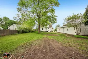 1206 Sycamore St, Crown Point, IN 46307 - Photo 28