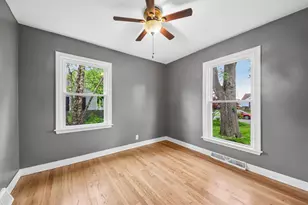 1206 Sycamore St, Crown Point, IN 46307 - Photo 14