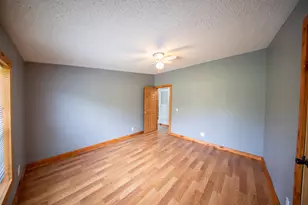 141 W 900 N, Chesterton, IN 46304 - Photo 18