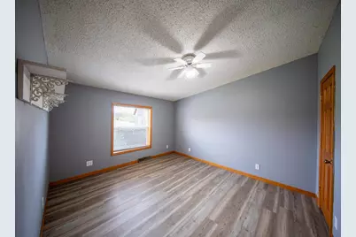 141 W 900 N, Chesterton, IN 46304 - Photo 22