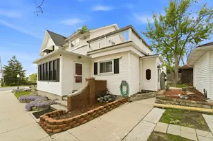 1724 Ohio St, Michigan City, IN 46360 - Photo 2