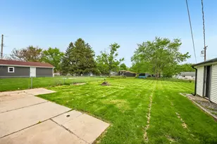 1906 Edison St, Schererville, IN 46375 - Photo 26