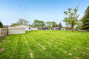1906 Edison St, Schererville, IN 46375 - Photo 32