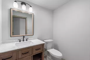 11700 Westvalley Dr, Crown Point, IN 46307 - Photo 30
