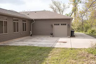 11700 Westvalley Dr, Crown Point, IN 46307 - Photo 34