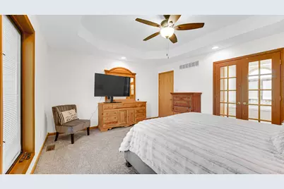 315 Kenbridge Court, Valparaiso, IN 46385 - Photo 16
