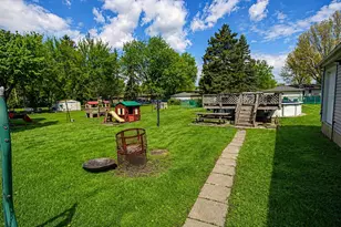 639 212th Pl, Dyer, IN 46311 - Photo 18