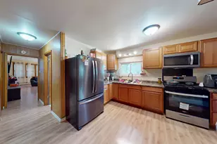 6832 Waveland Ave, Hammond, IN 46323 - Photo 14