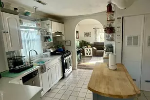 270 Woodlawn Ave, Chesterton, IN 46304 - Photo 8