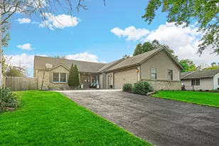 710 N Lucina St, Rensselaer, IN 47978 - Photo 2