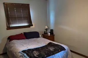 8430 Bell St, Crown Point, IN 46307 - Photo 6